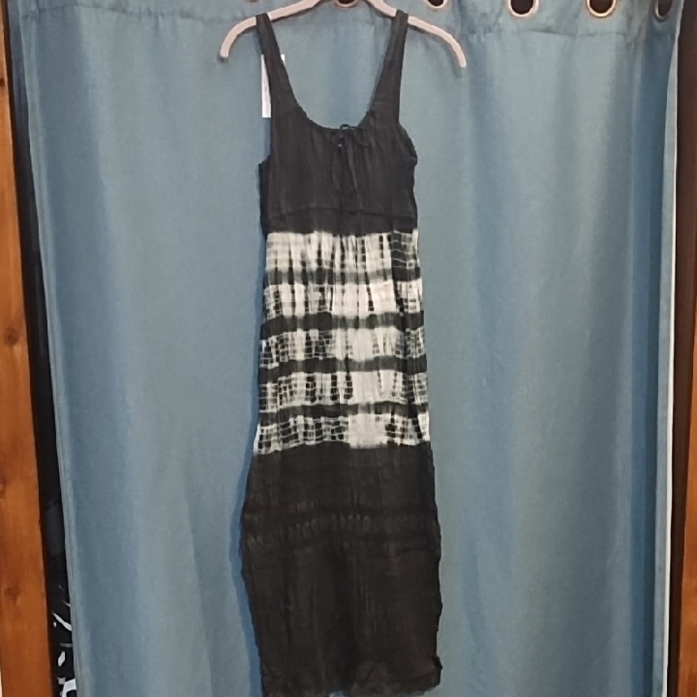 Backwoods Navy Grey & White Sleeveless Dress